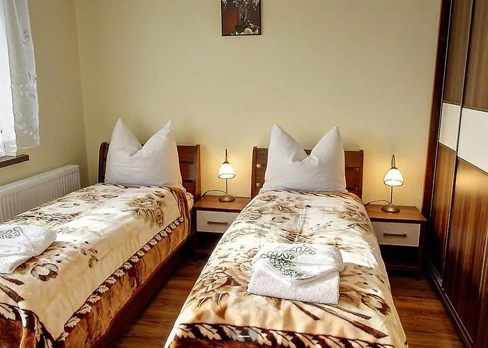 Jura Goscinne Penzion Zarki